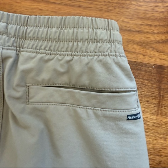 Hurley Boys Joggers With Nike DriFit size Medium - Picture 7 of 10